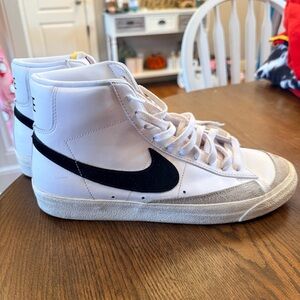 Nike White High-Top Sneakers with Black Swoosh. Mens size 11.5
